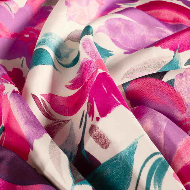 Satin Duchesse tissu fleurs Lilas